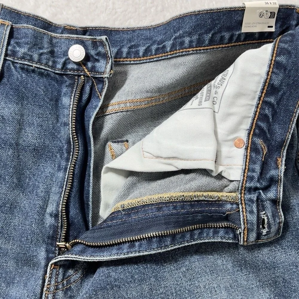 Levis Premium‎ 568 Loose Straight Jeans Mens Sz 36x32 Medium Wash 100% Cotton